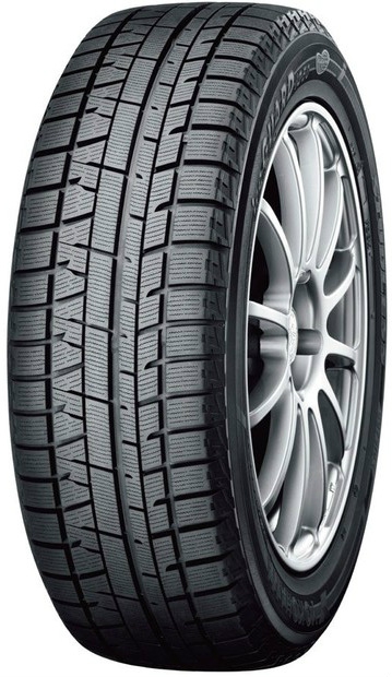 Yokohama iceGuard Studless iG50+ 215/55 R16 93Q